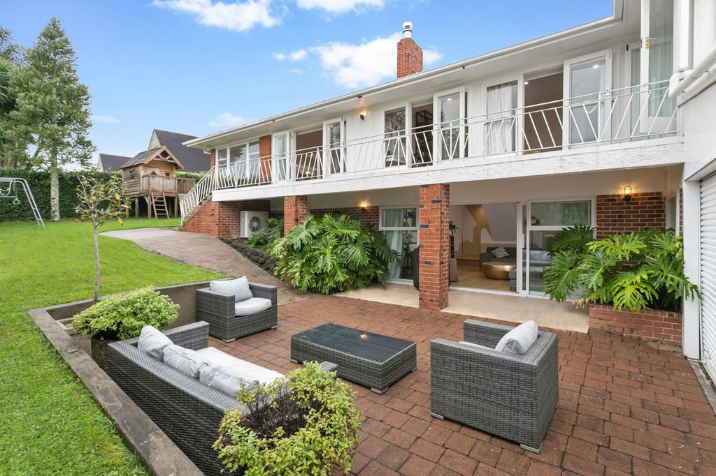 Sold 19 Grampian Road, Saint Heliers realestate.co.nz