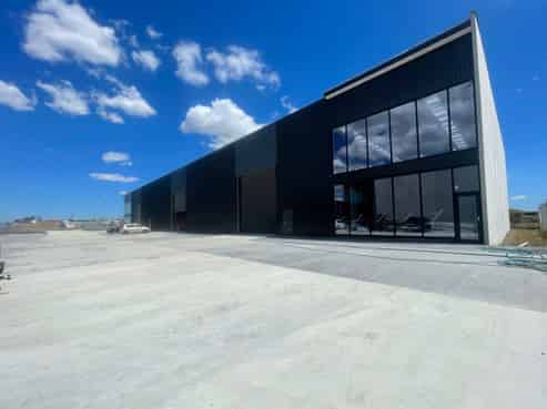 Industrial Warehouse - Brand New