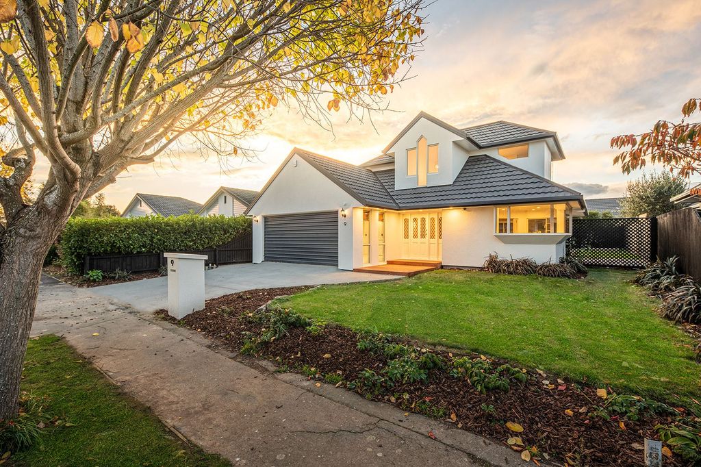 Property value 9 Glastonbury Drive, Burwood realestate.co.nz