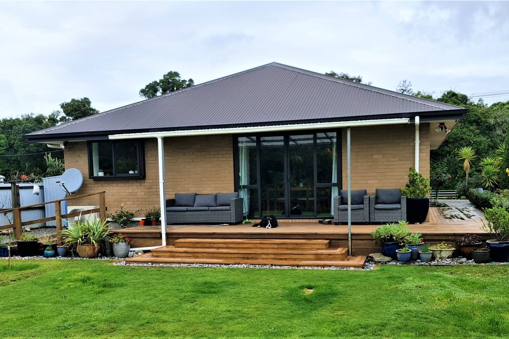 Property value 3 Roebuck Street, Westport realestate.co.nz