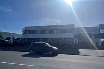 Prime industrial corner site in the heart of Wiri 