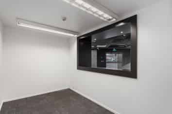 High-Visibility Retail/Office Space