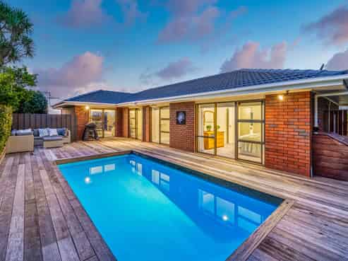 16A Sunnyview Avenue, Shelly Park