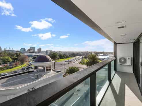 411/8 Lakewood Court, Manukau