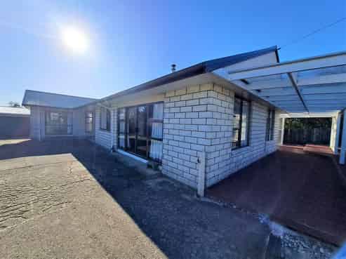 5 Hawes Street, Waimangaroa