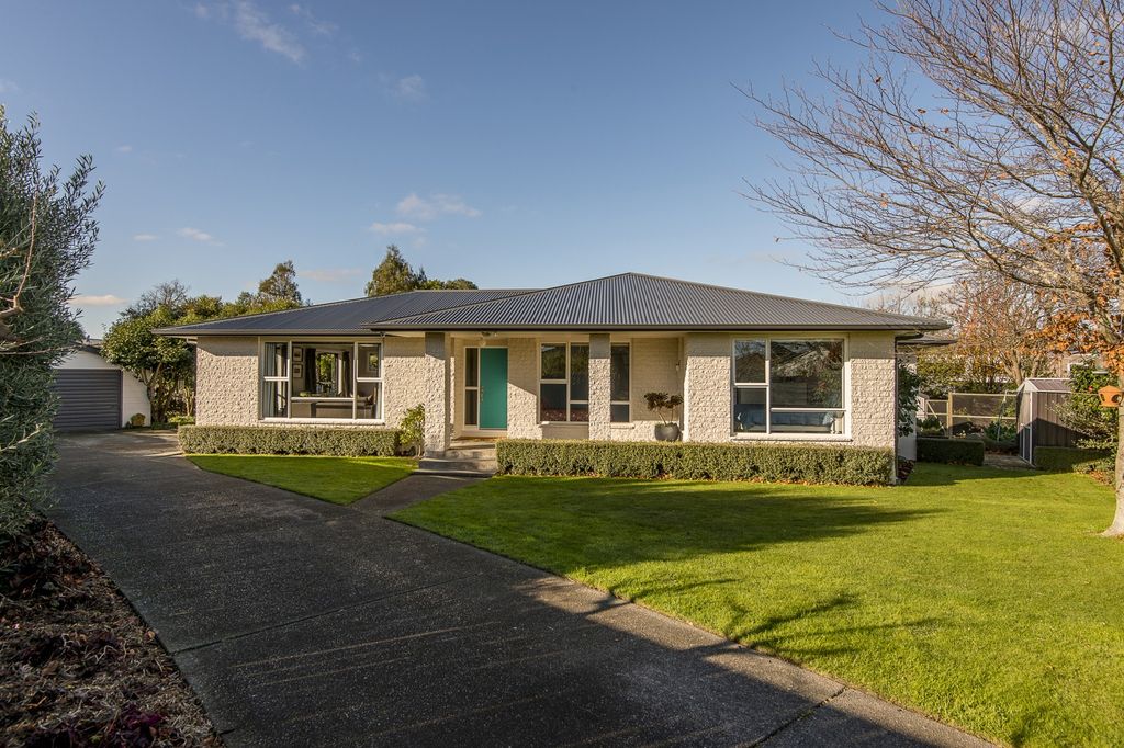Property value 16A Oldham Crescent, Halswell realestate.co.nz