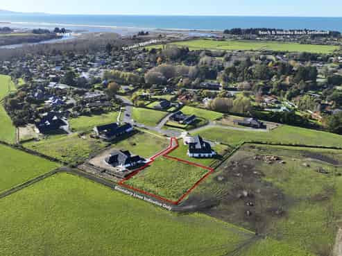 88 Queens Avenue, Waikuku Beach