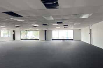 Unbeatable Rental commercial in Takanini