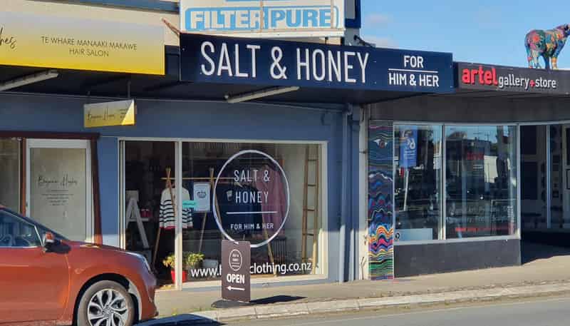 200 Main Highway, Otaki