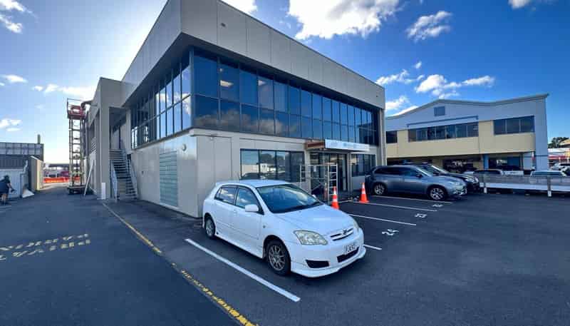 Unit 3/556 Cameron Road, Tauranga Central