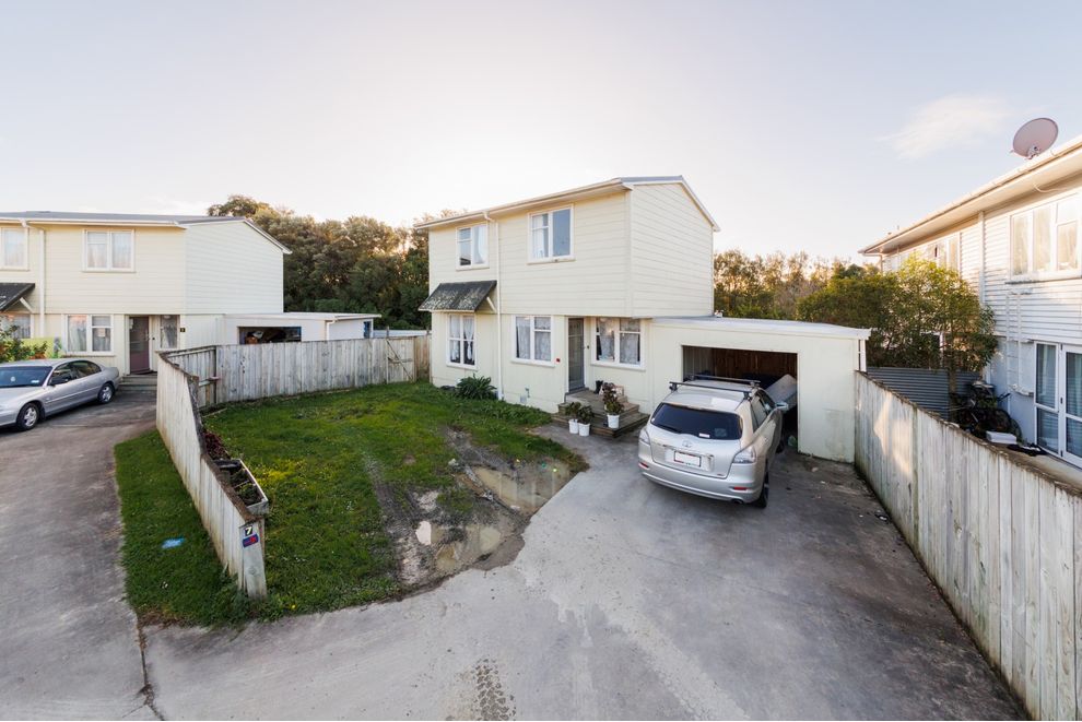 7 Renfrew Place, Highbury, Palmerston North City For Sale