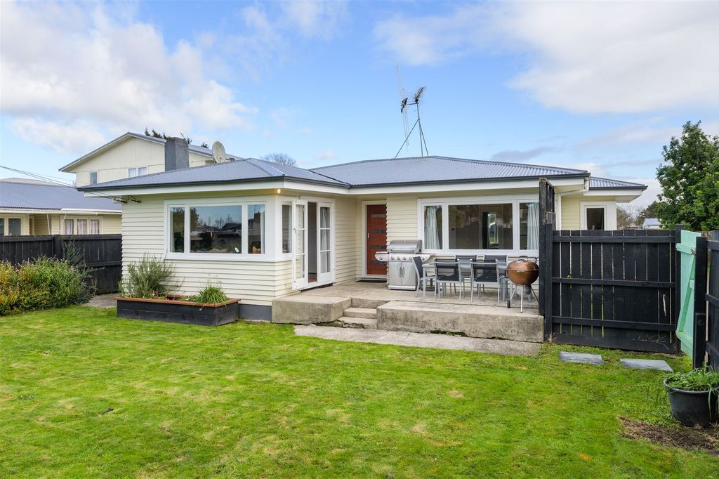 Sold 243 Tramway Road, Enderley realestate.co.nz