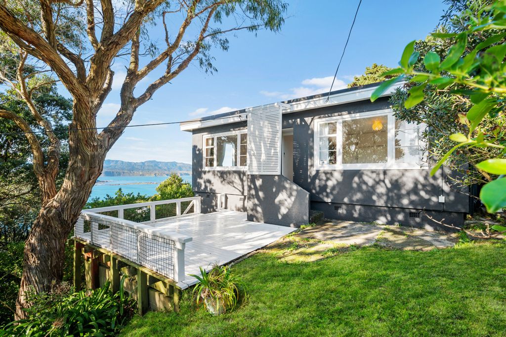 Property value 103 View Road, Houghton Bay realestate.co.nz
