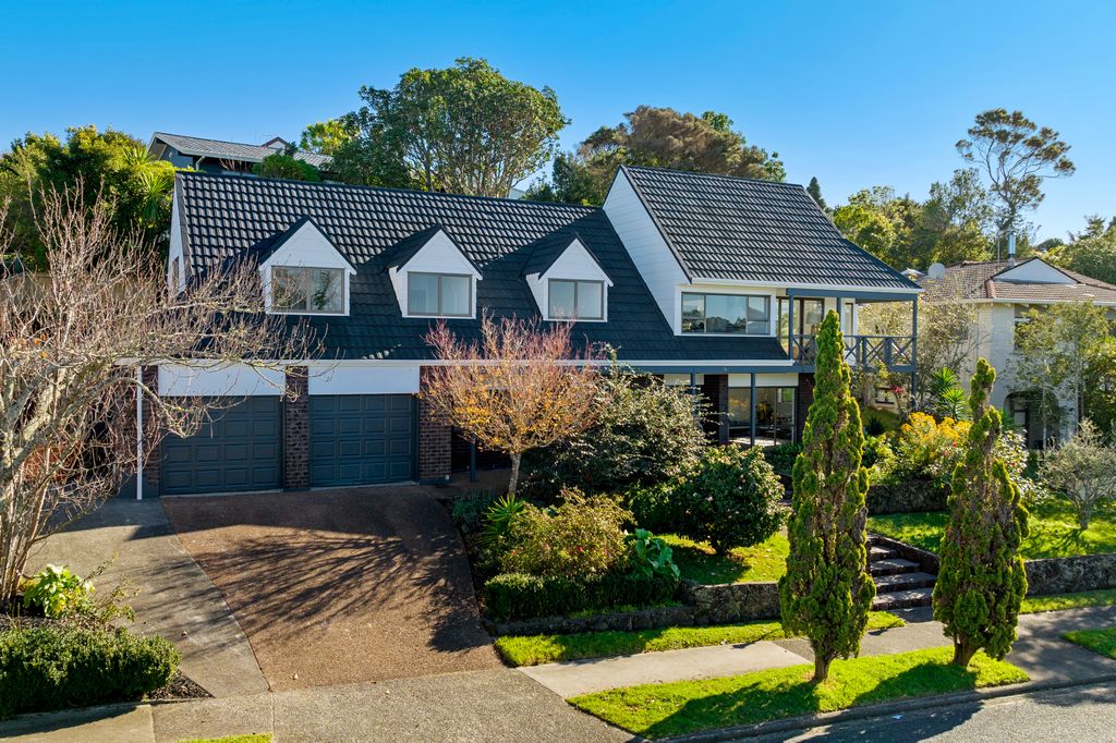 Property value 74 Porritt Avenue, Chatswood realestate.co.nz