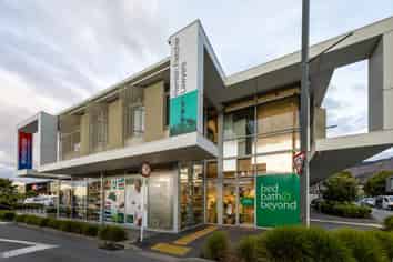 High Profile Prime Tenancy in Richmond
