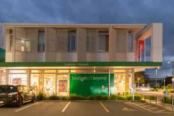 High Profile Prime Tenancy in Richmond
