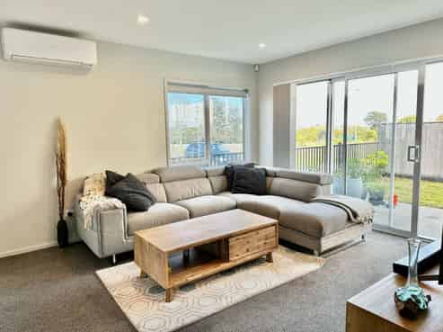 8 Recovery Road, Papakura