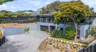 Open gallery