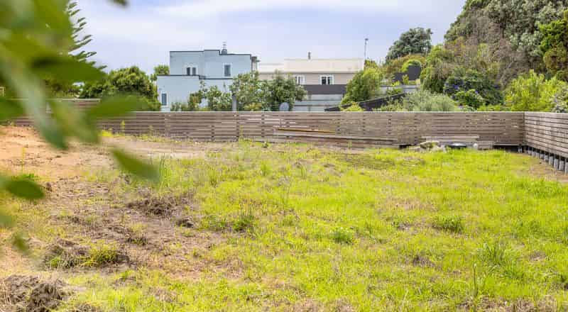 85a Seaview Road, PARAPARAUMU BEACH, Kapiti Coast For Sale realestate.co.nz