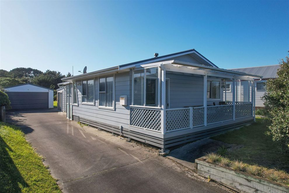 626 Waitarere Beach Road, Waitarere Beach, Horowhenua For Sale