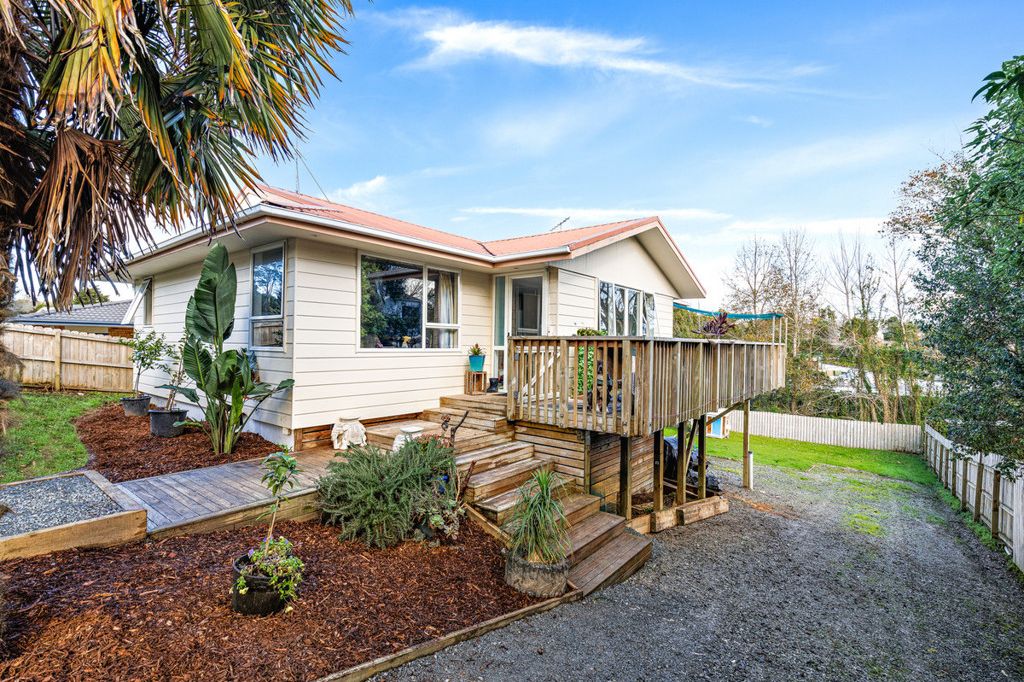 Sold 76 Hauiti Drive, Warkworth realestate.co.nz