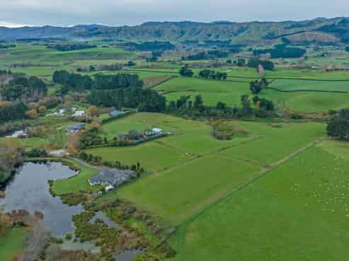 29 Twin Peaks Grove, Koputaroa