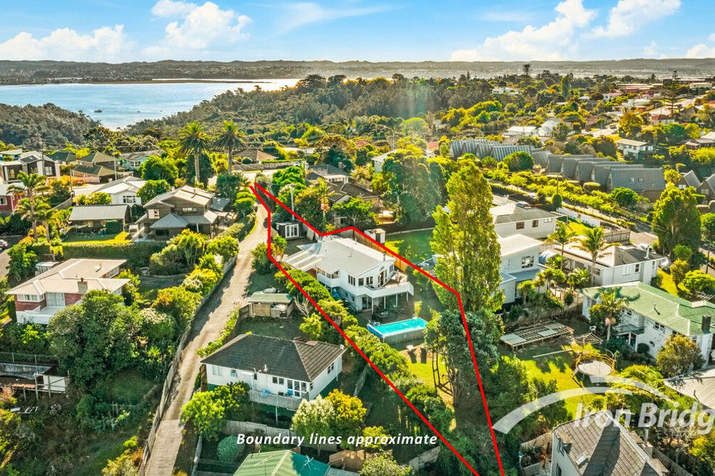 Property value 19 Waipa Street, Birkenhead realestate.co.nz