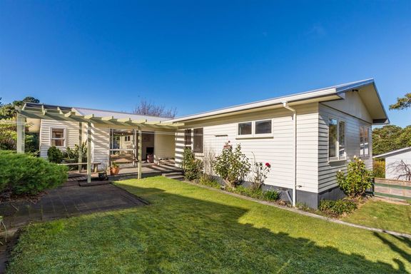 Sold - 25 Rondane Place, Tirohanga - realestate.co.nz