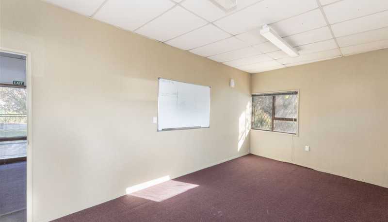 124 Main Street, Huntly