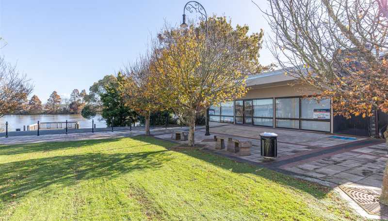 124 Main Street, Huntly