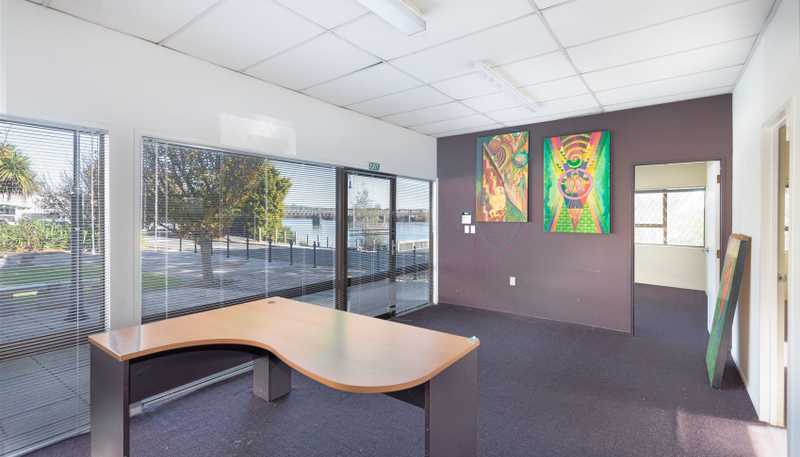 124 Main Street, Huntly