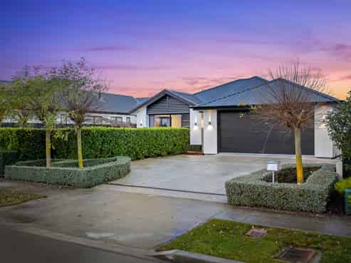 26 Pahua Street, Pegasus