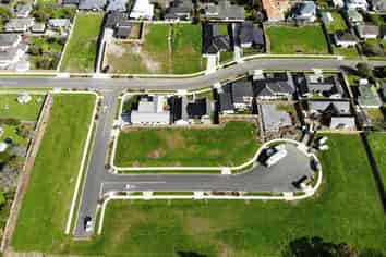  Tuere Place Sections, Hokowhitu