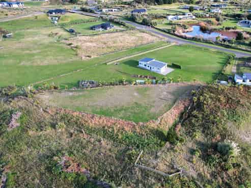 14A Kanuka Drive, Waitarere Beach
