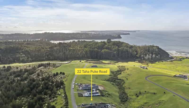 22 Taha Puke Road, Okura Bush