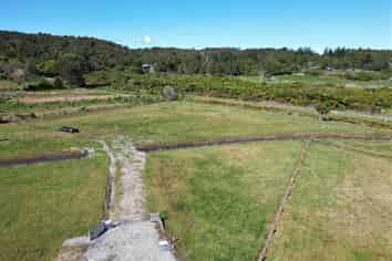  249 Coulson Road, Paroa