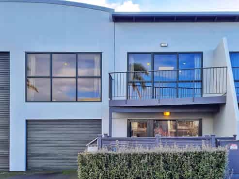 23/14 Airborne Road, Rosedale