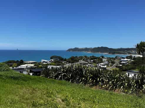 16A Blue Moon Rise, Langs Beach