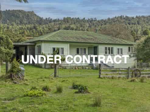 850 Rangihau Road, Coroglen