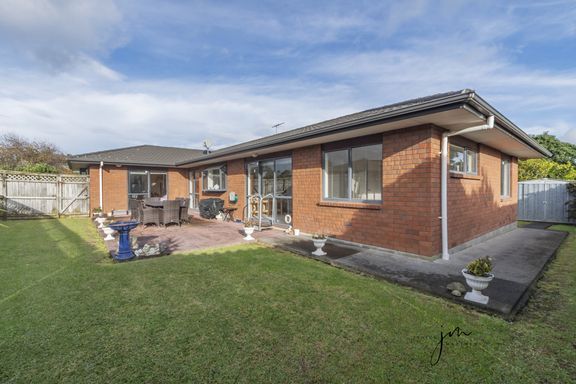 Property Value - 4 Newbegin Place, Weymouth - Realestate.co.nz