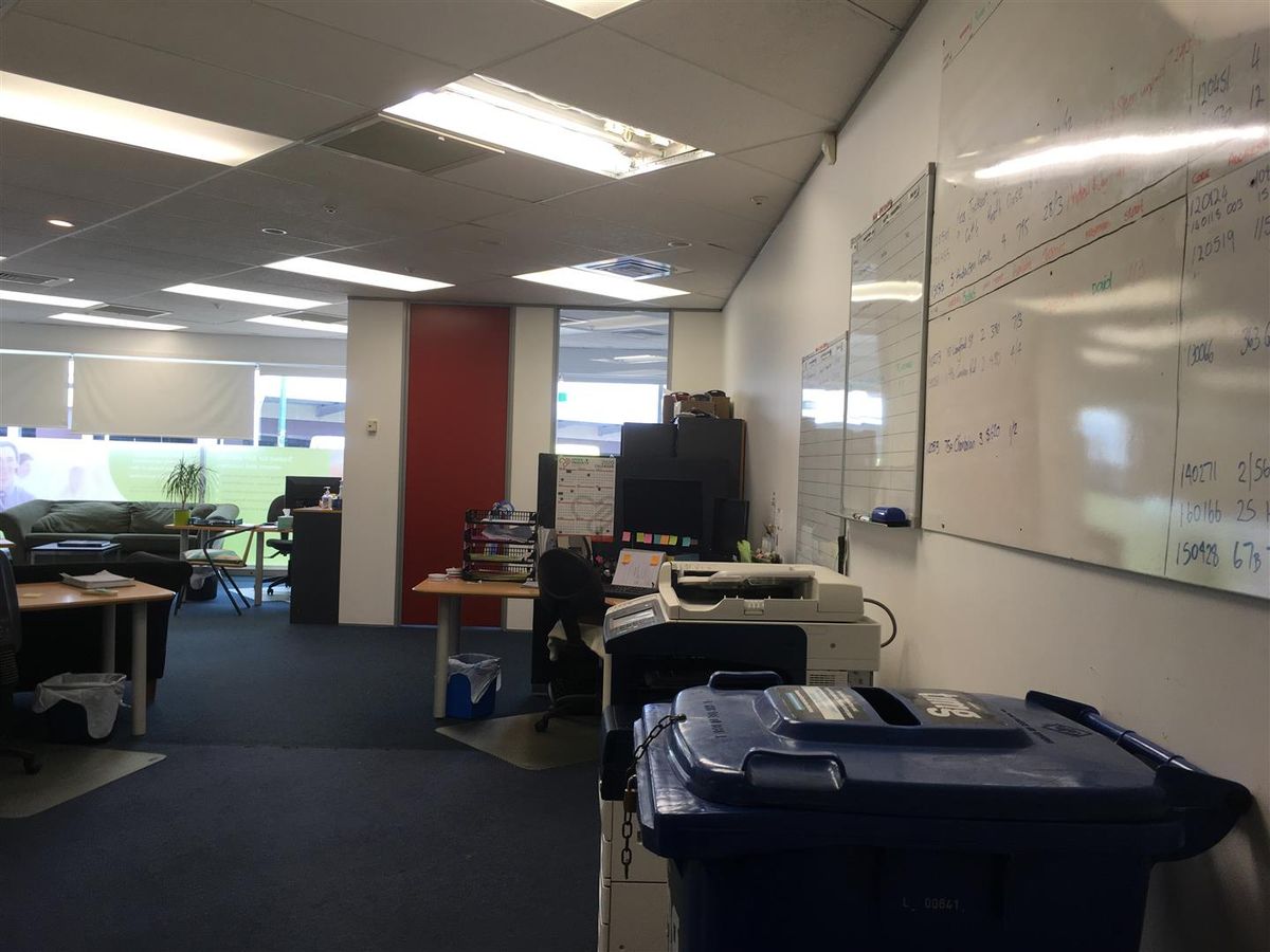 Mid-size Quality Office - Mehr