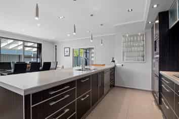  12 Woodstock Place, Stoke