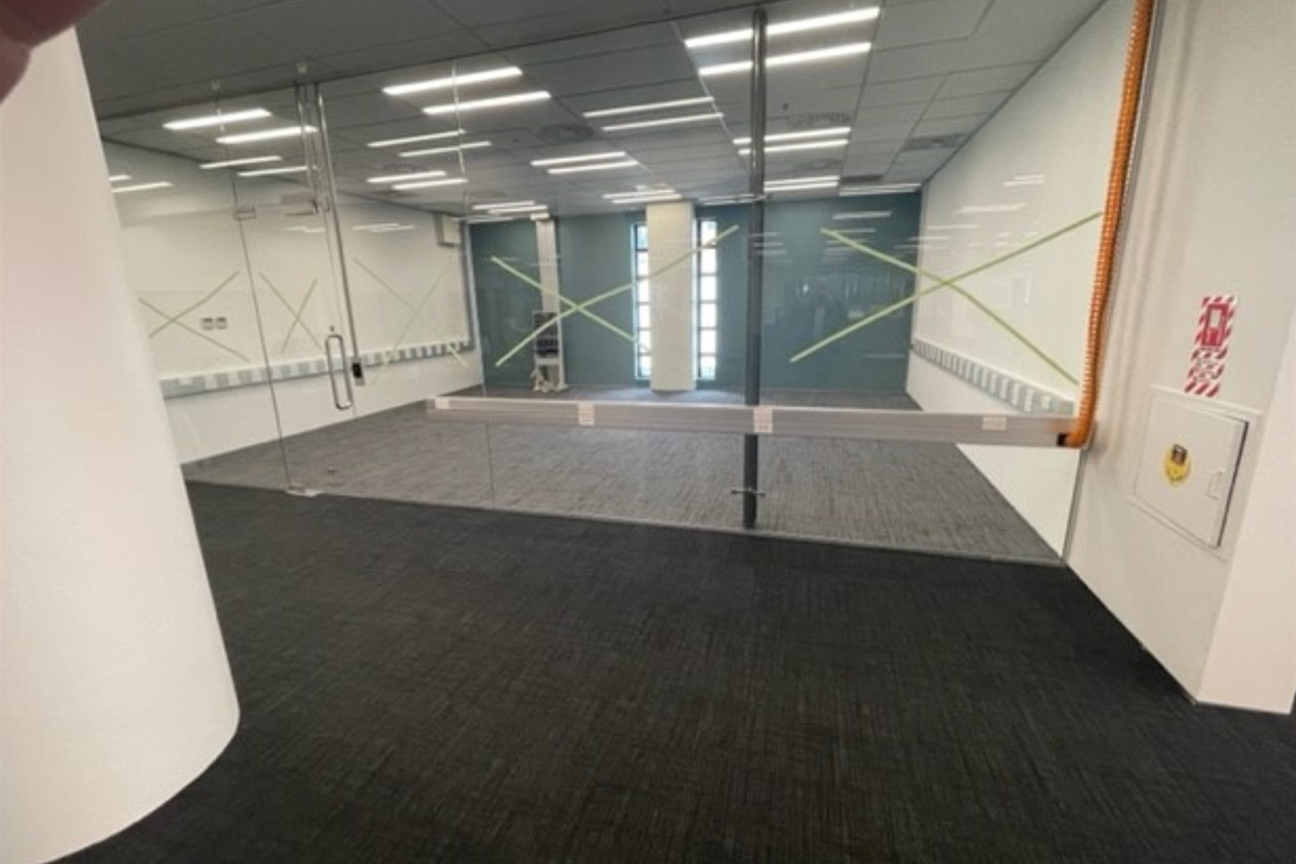 Modern Office Space Approx 500sqm – další