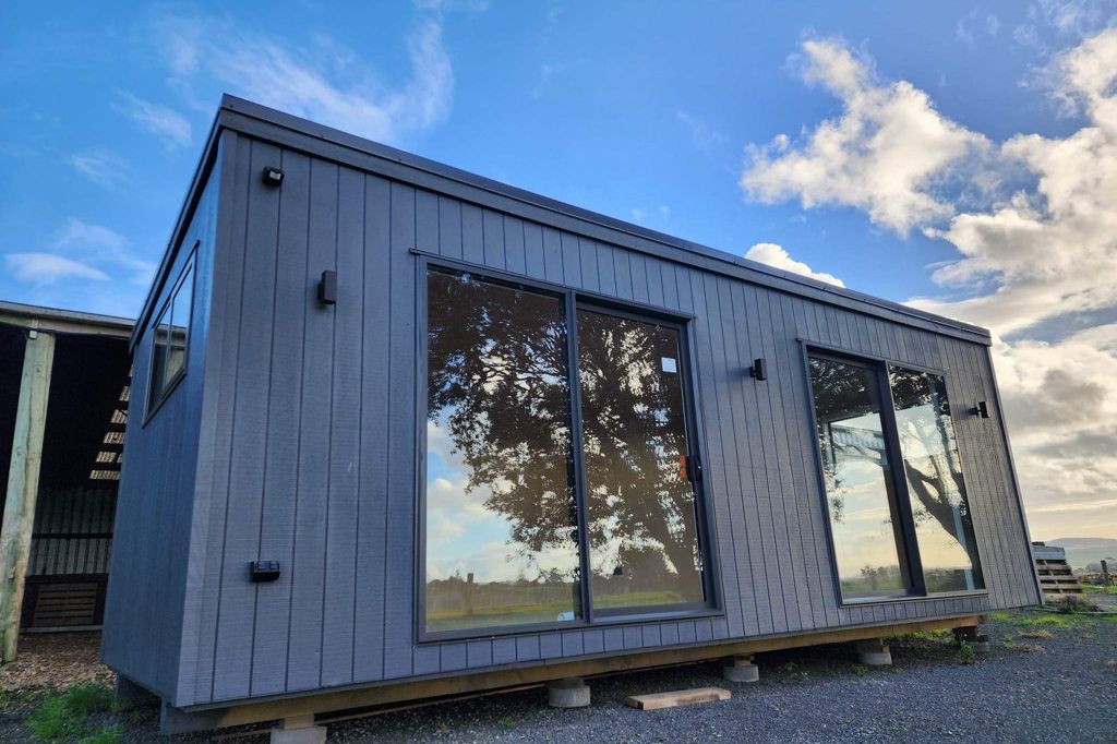 Property value 162 Awaroa Road, Helensville realestate.co.nz