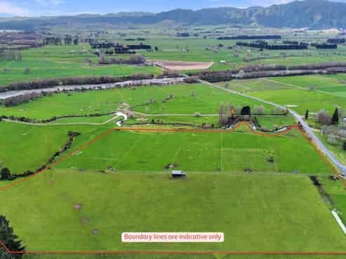 4472 Galatea Road, Galatea