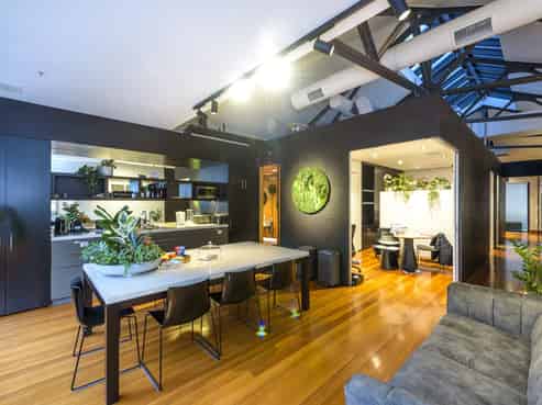 Stunning character office investment