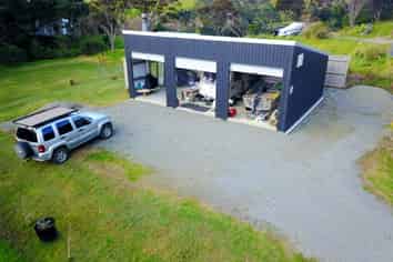 17 Garden Road, Great Barrier Island