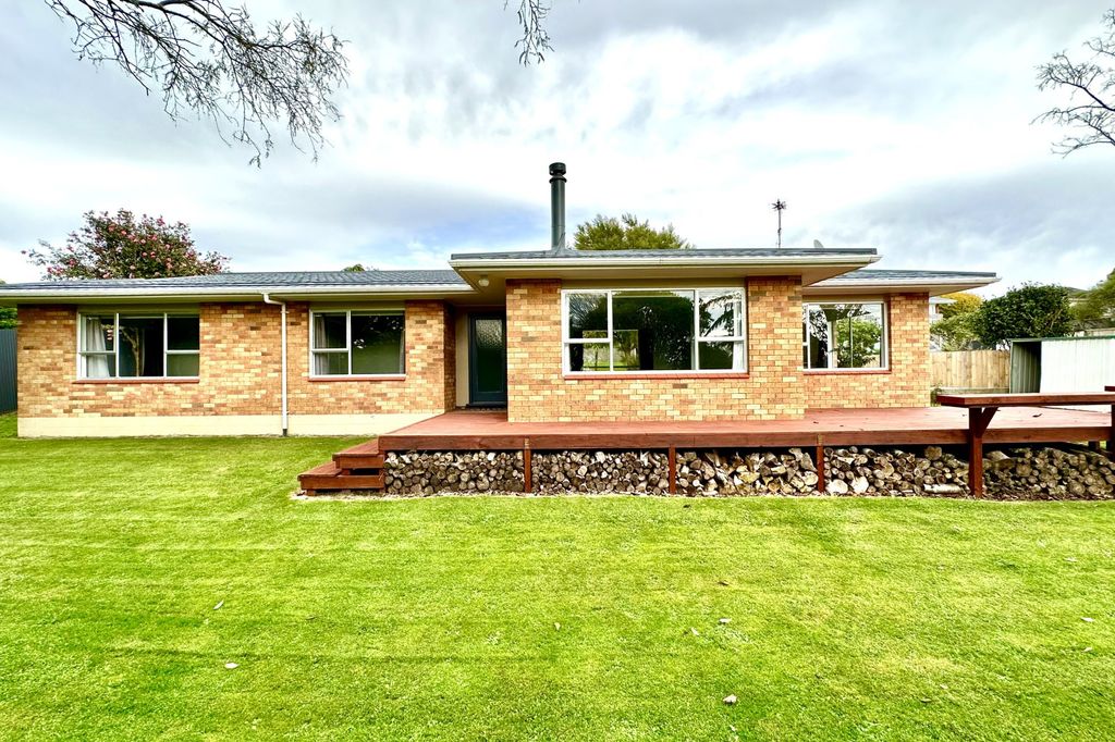 Sold 4A Ngapapa Street, Urenui realestate.co.nz