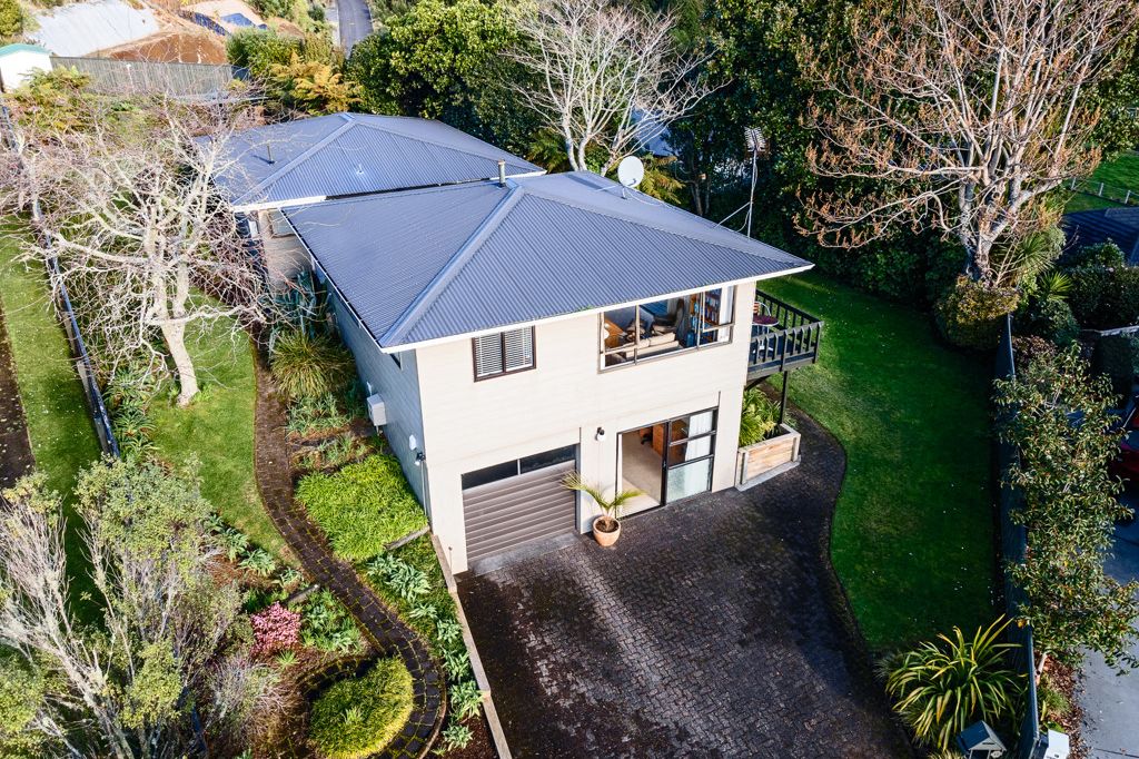 Sold 11 Cargill Place, Frankleigh Park realestate.co.nz