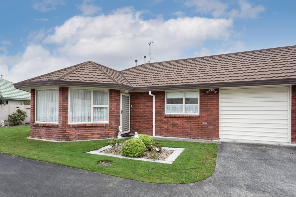 Sold 5 Jubilee Court, Palmerston North Central realestate.co.nz